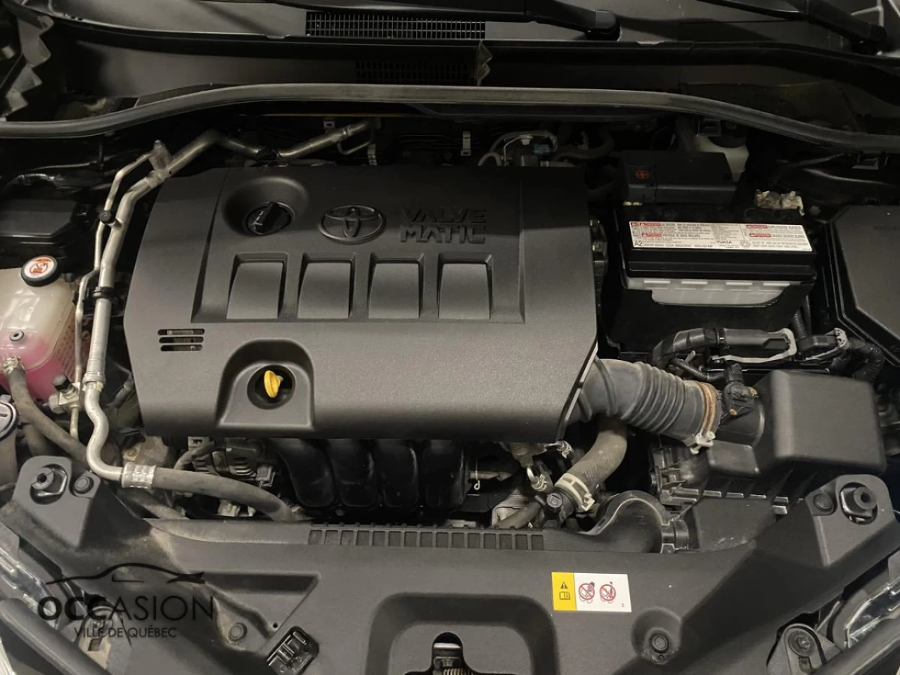 2021 Toyota C-HR LE FWD Main Image