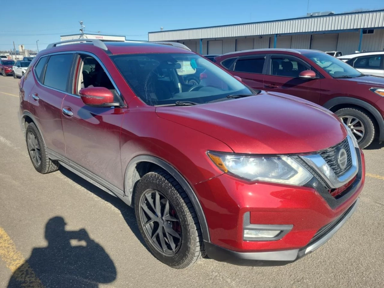 2019 Nissan Rogue AWD SV Image principale