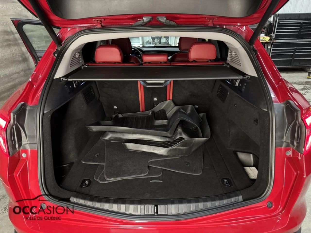 2018 Alfa Romeo Stelvio Sport AWD Main Image