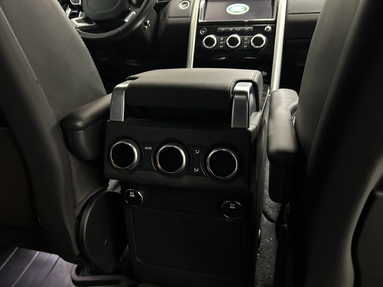 2017 Land Rover Discovery Td6 HSE Image principale