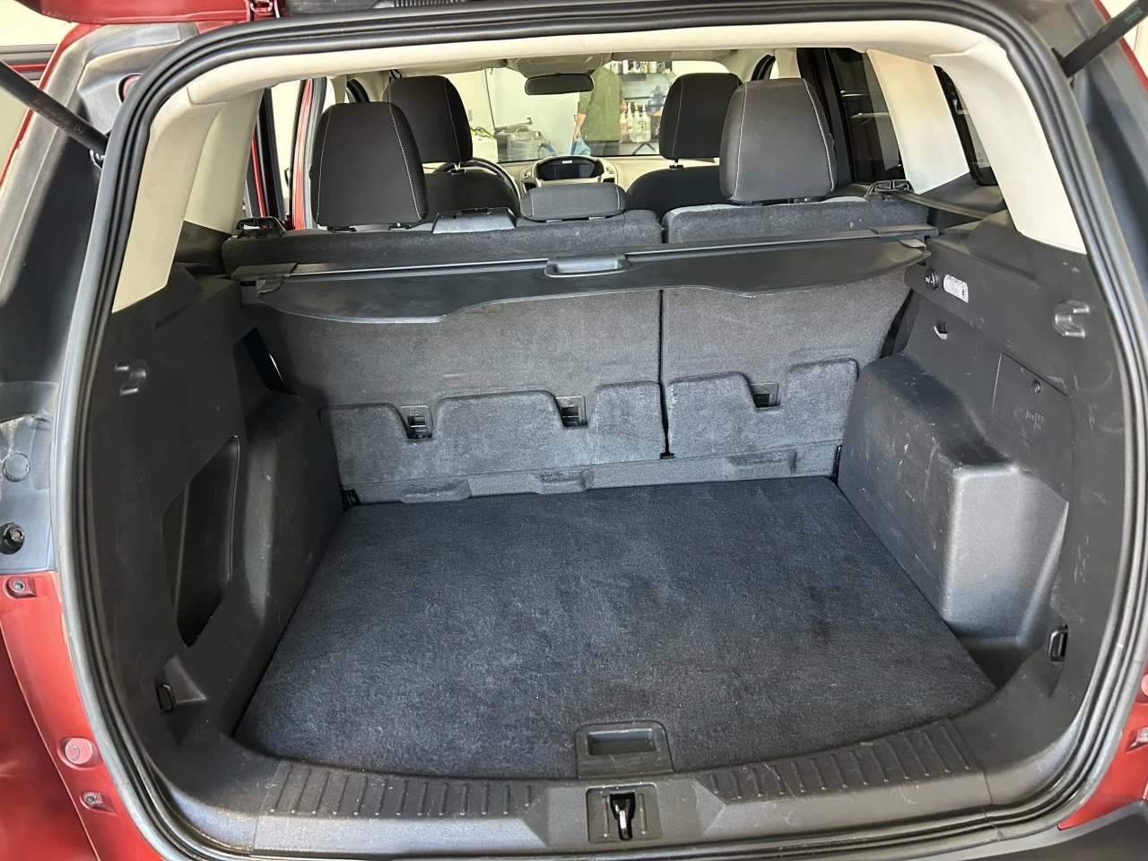 2015 Ford Escape SE Main Image