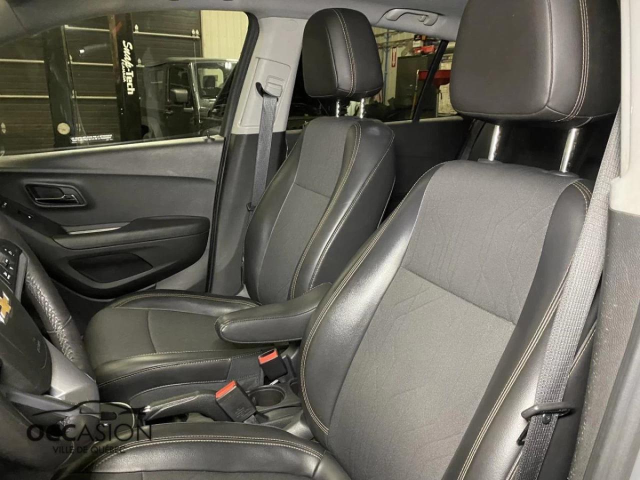 2018 Chevrolet Trax AWD 4dr LT Image principale