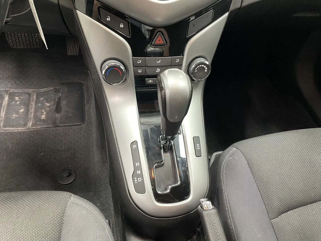 2014 Chevrolet Cruze 1LT Main Image