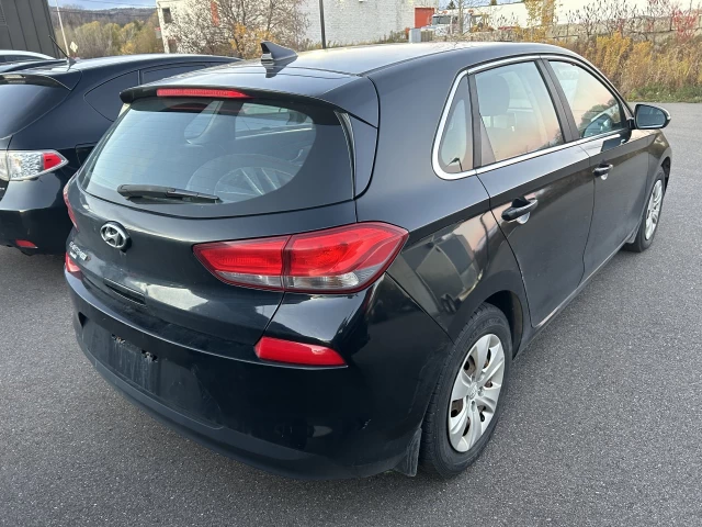 Hyundai Elantra GT GL 2018