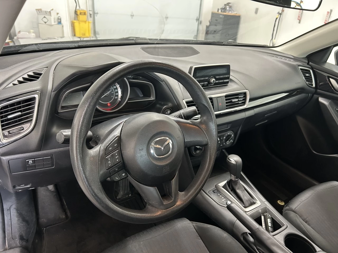 2015 Mazda Mazda3 GX Image principale