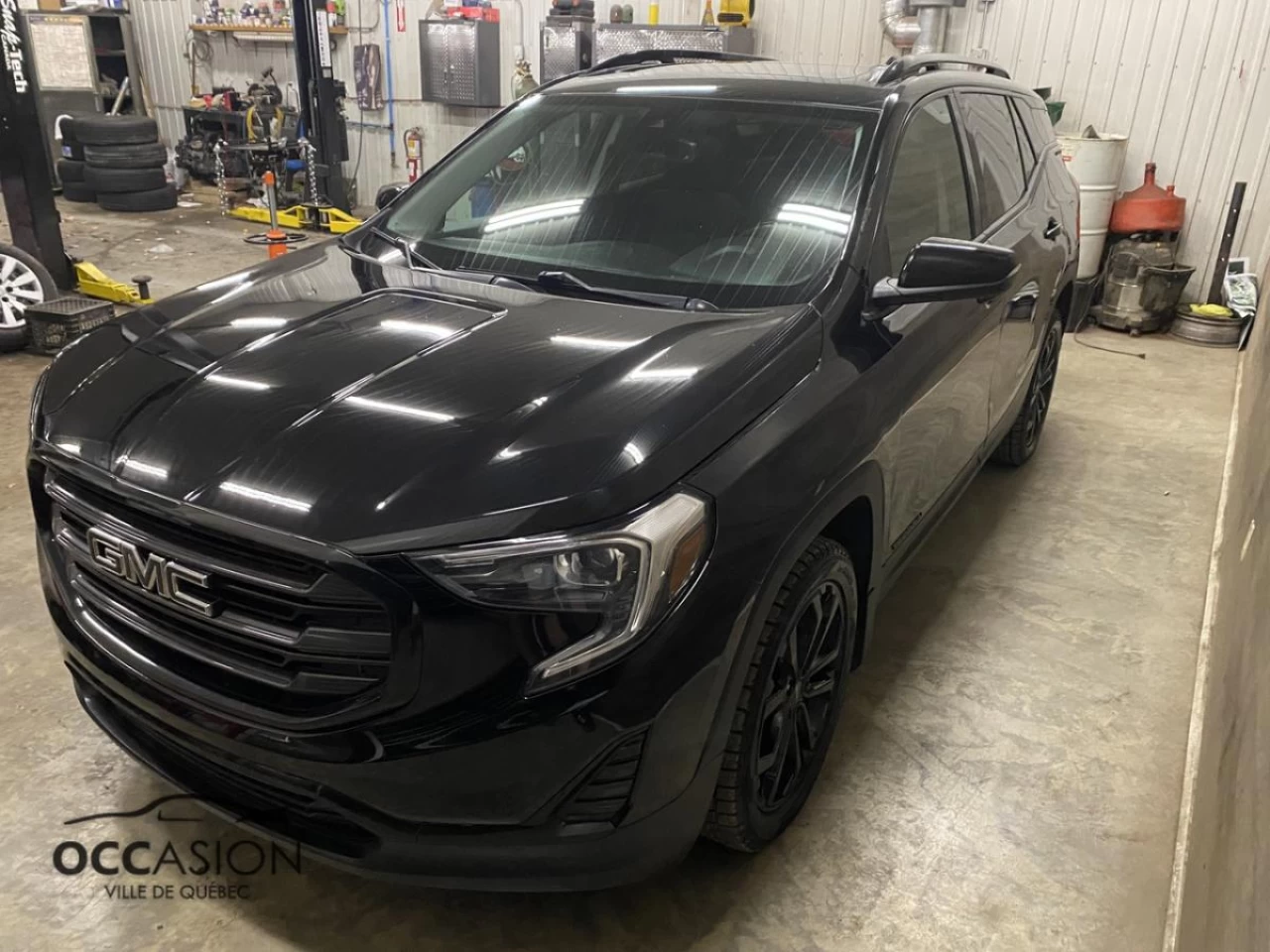 2021 GMC Terrain AWD SLE Main Image