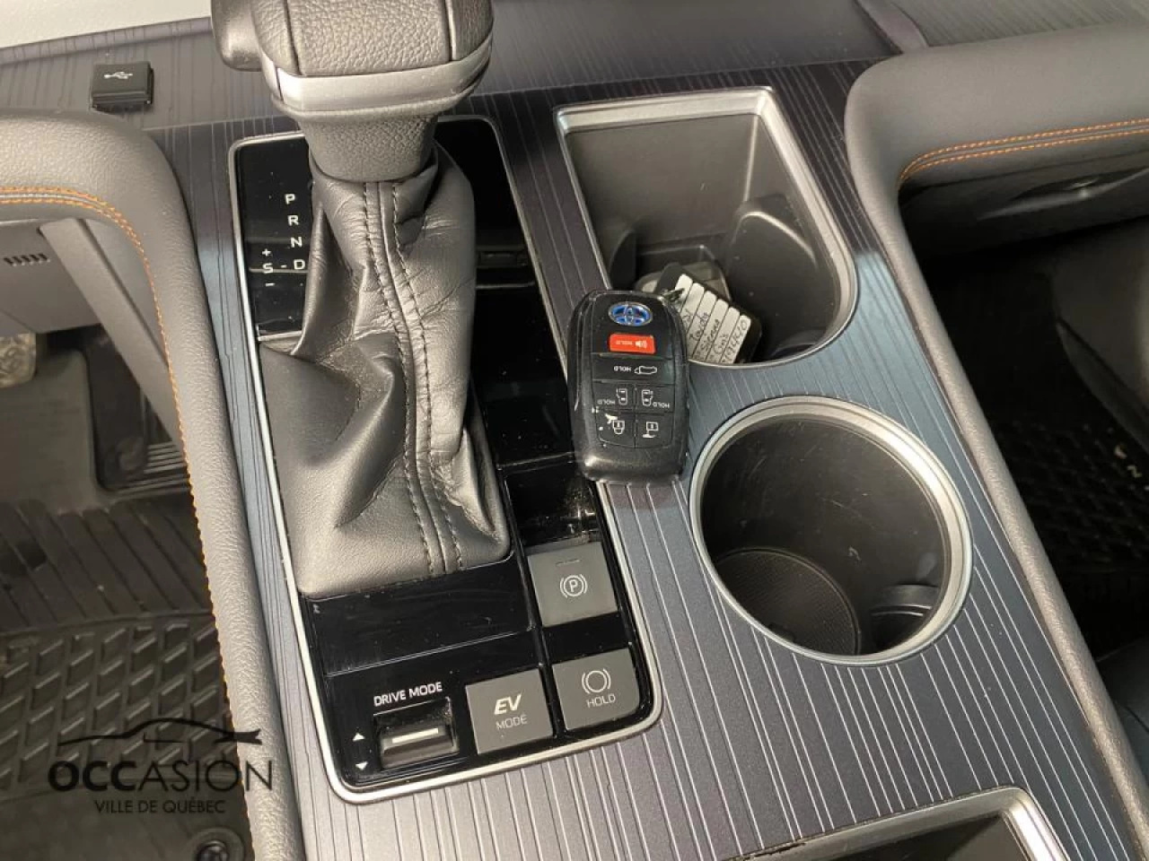 2021 Toyota Sienna XSE 7-Passenger AWD Image principale