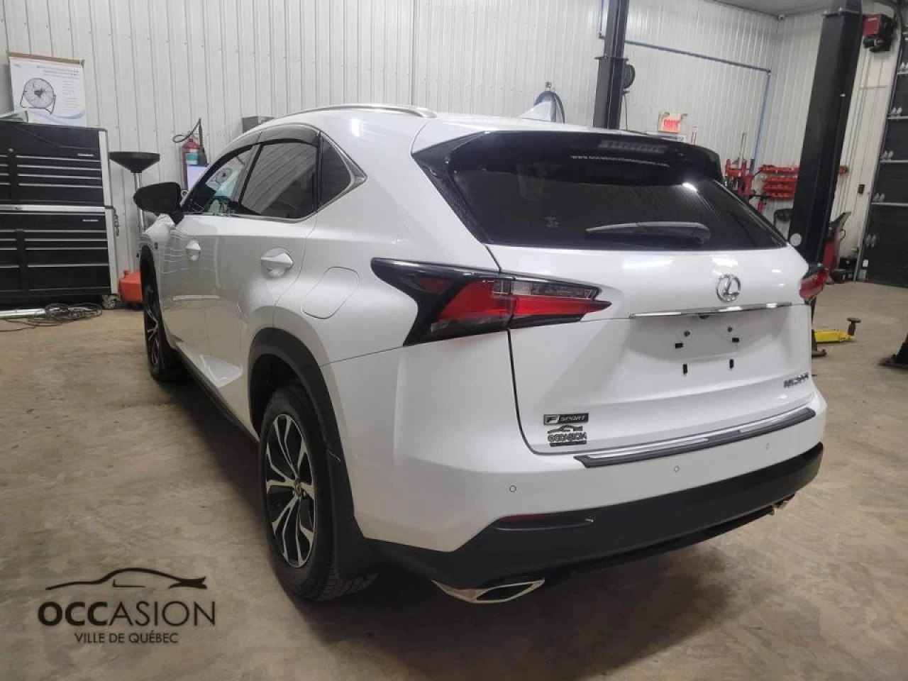 2016 Lexus NX 200t AWD 4dr Image principale