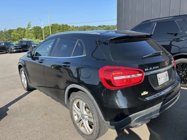Mercedes-Benz Classe GLA GLA 250 2015