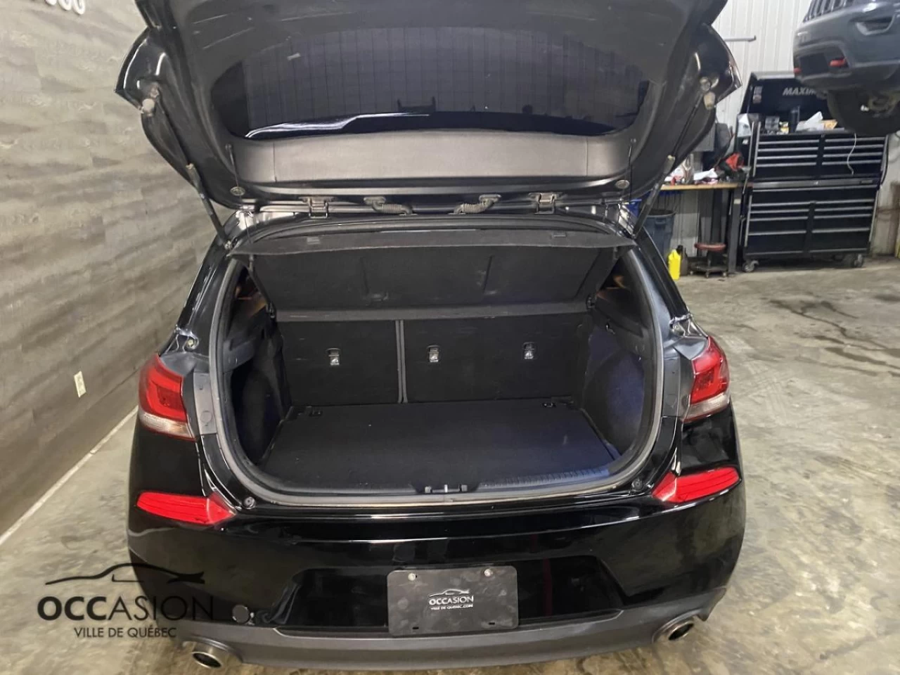 2018 Hyundai Elantra GT Sport Manual Image principale