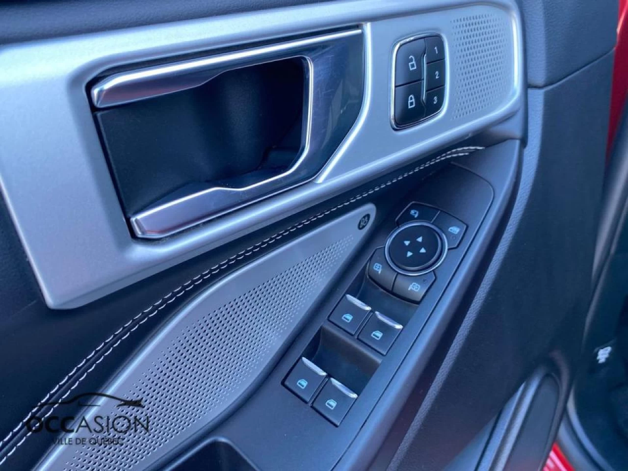 2020 Ford Explorer ST 4WD Main Image