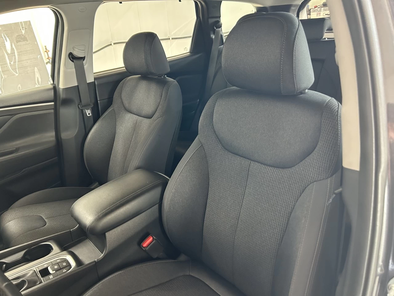 2020 Hyundai Santa Fe Preferred Image principale