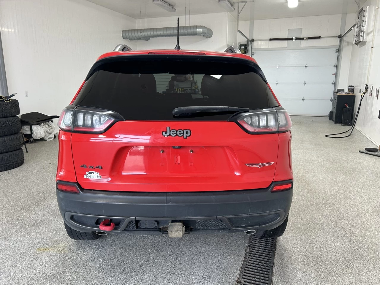 2019 Jeep Cherokee Trailhawk Image principale