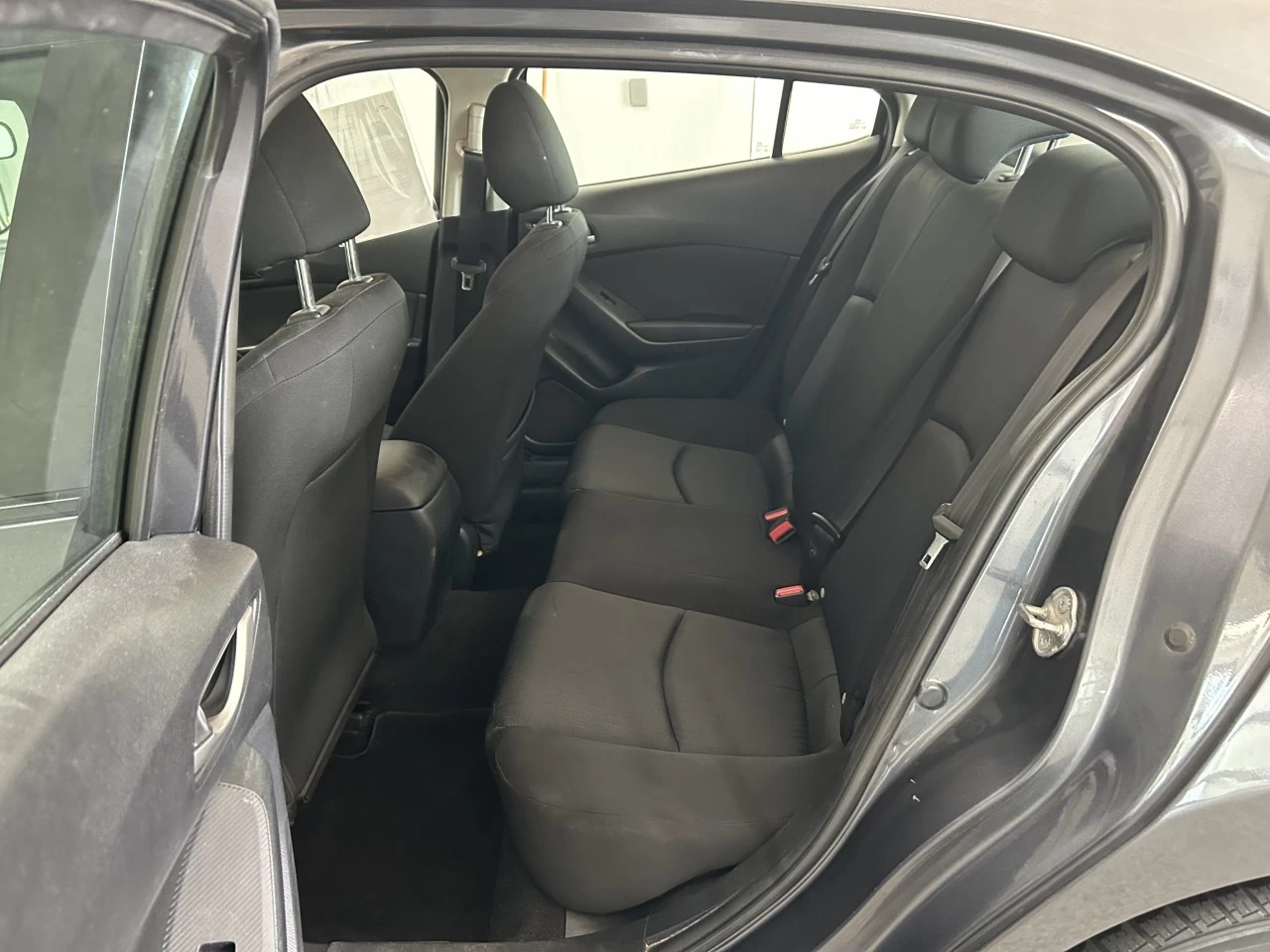 2015 Mazda Mazda3 GX Image principale