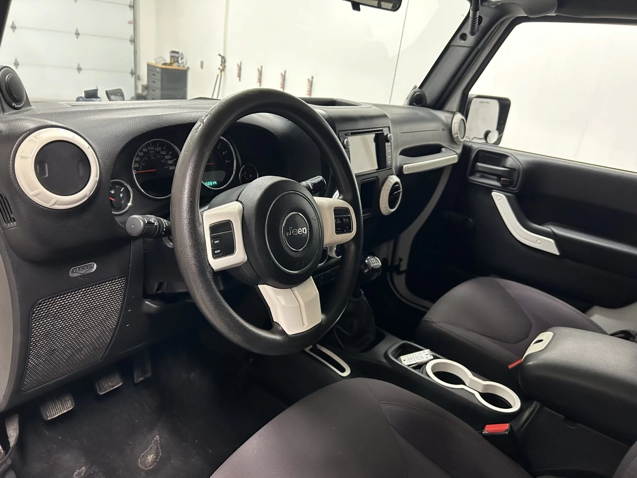 2014 Jeep Wrangler Sport Image principale
