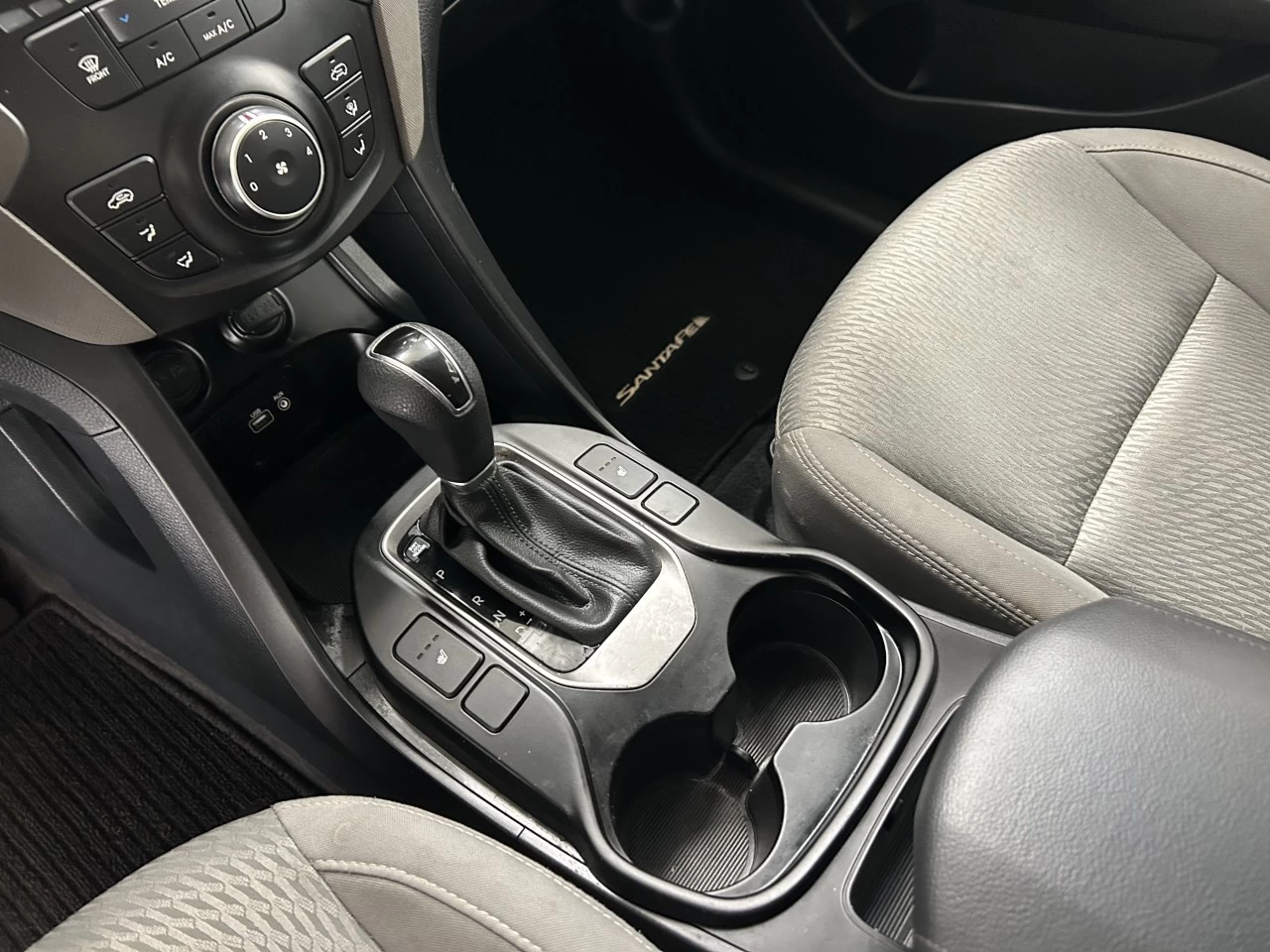 2018 Hyundai Santa Fe XL AWD Image principale
