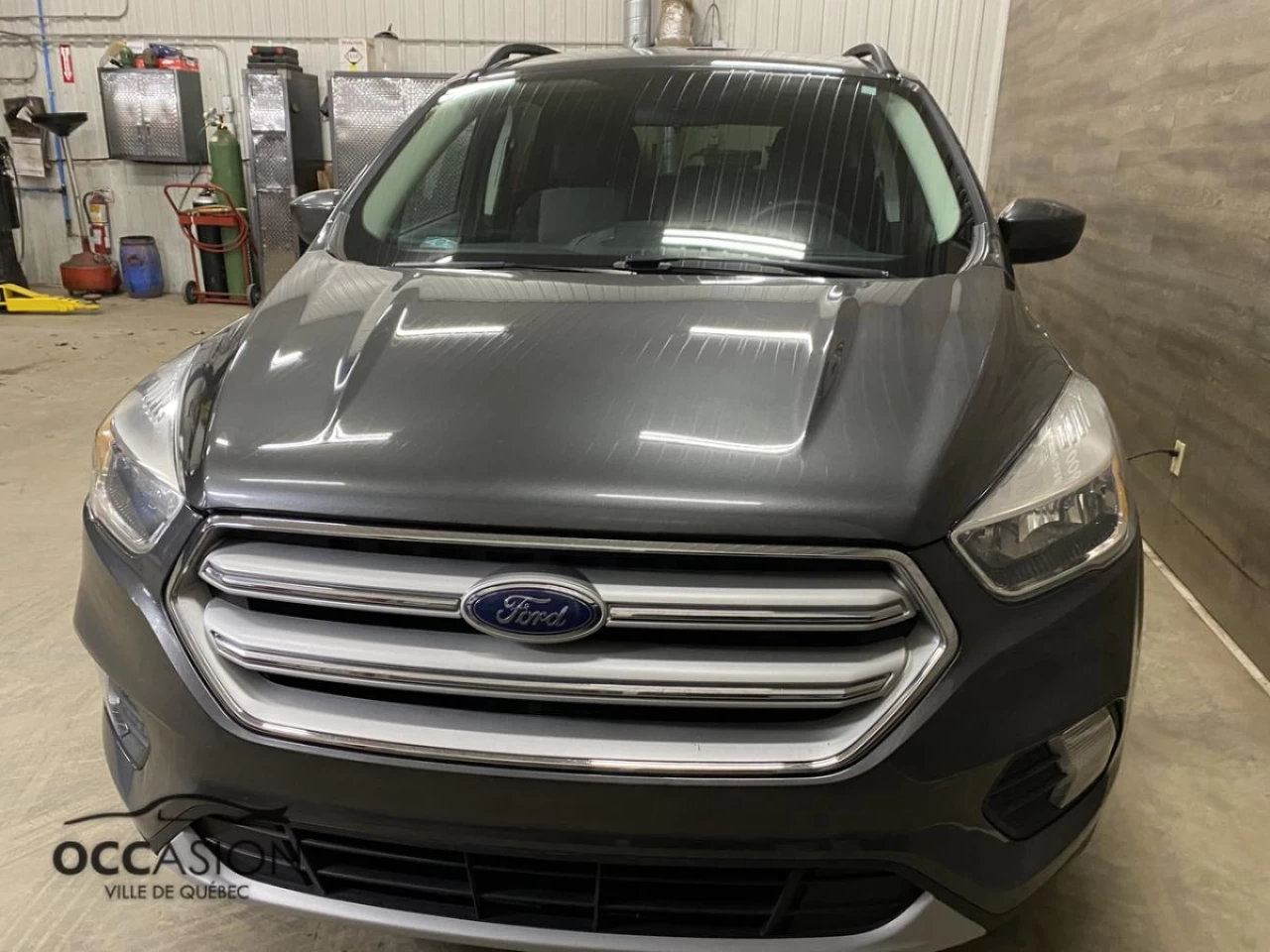 2018 Ford Escape SE 4WD Image principale