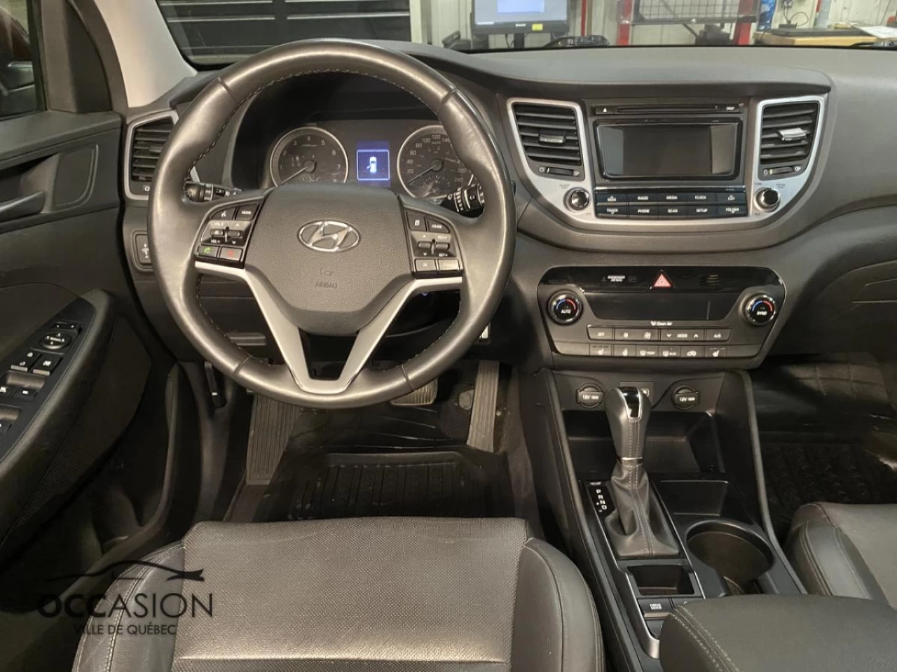 2017 Hyundai Tucson AWD 4dr 2.0L SE Main Image