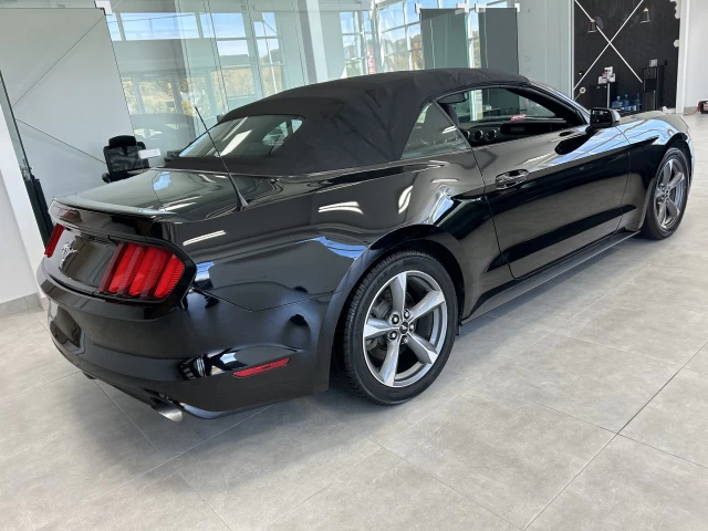 Ford Mustang V6 2015