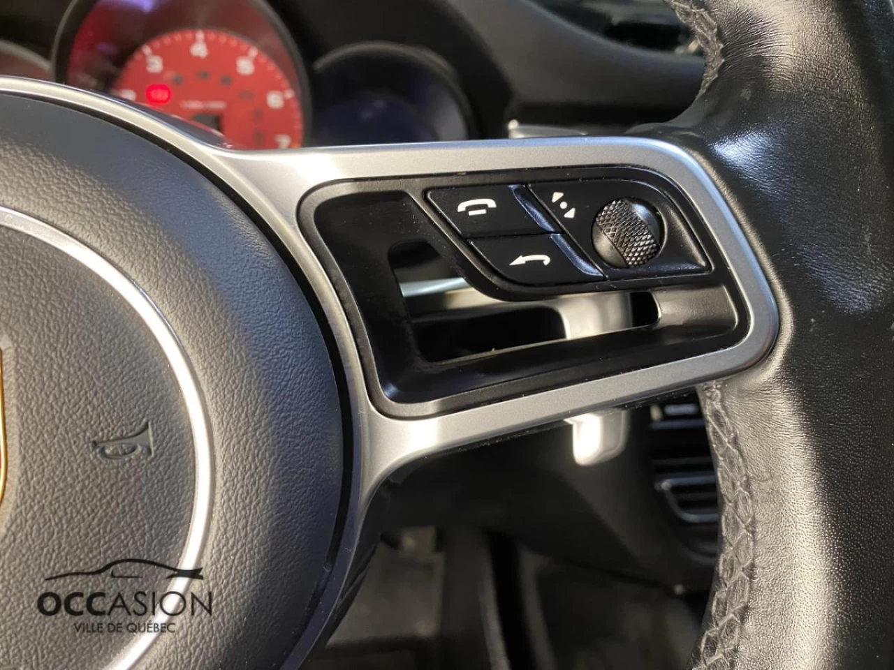2021 Porsche Macan AWD Image principale