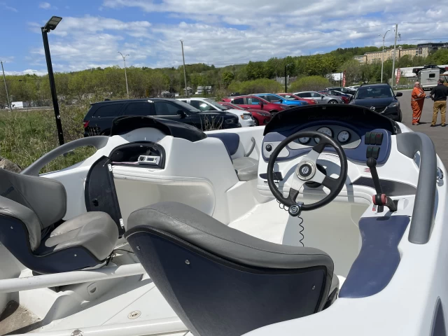 Seadoo Challenger 2000  2001