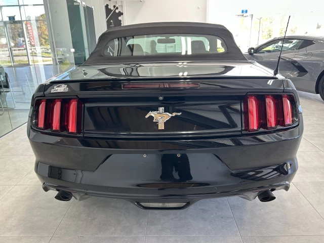 Ford Mustang V6 2015