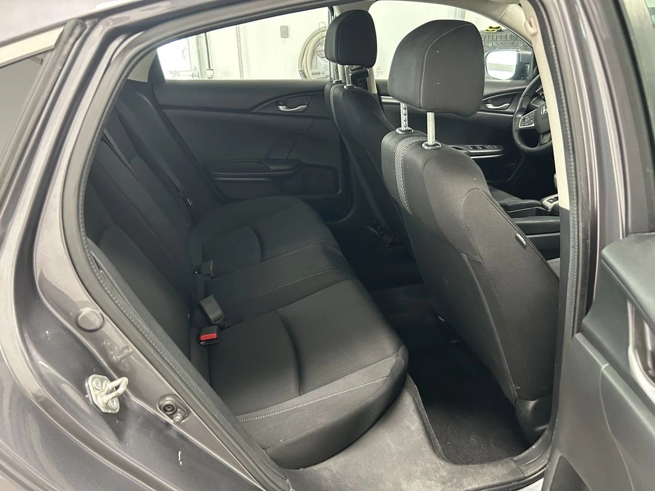 2016 Honda Civic Berline LX Image principale