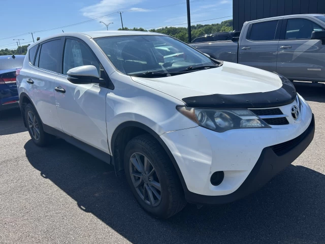 Toyota RAV4 LE 2013