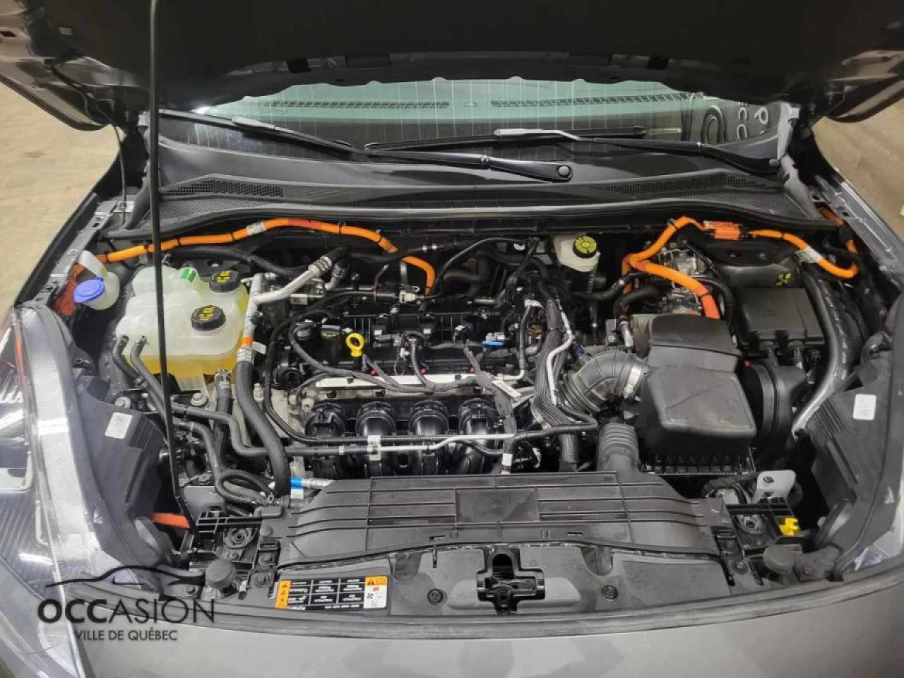 2021 Ford Escape SELPHEV Main Image