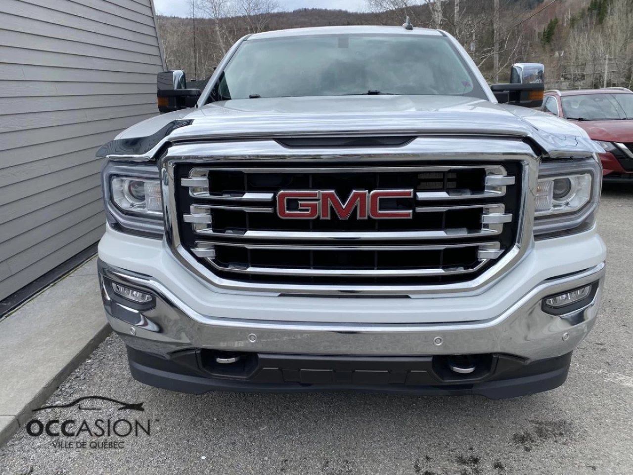 2018 GMC Sierra 1500 4WD Crew Cab Short Box SLT Image principale