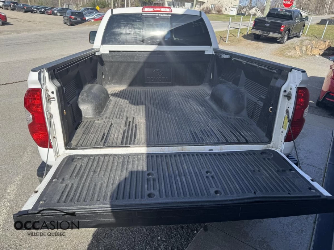 2017 Toyota Tundra 4WD Double Cab Standard Bed 5.7L SR5 Plus Image principale