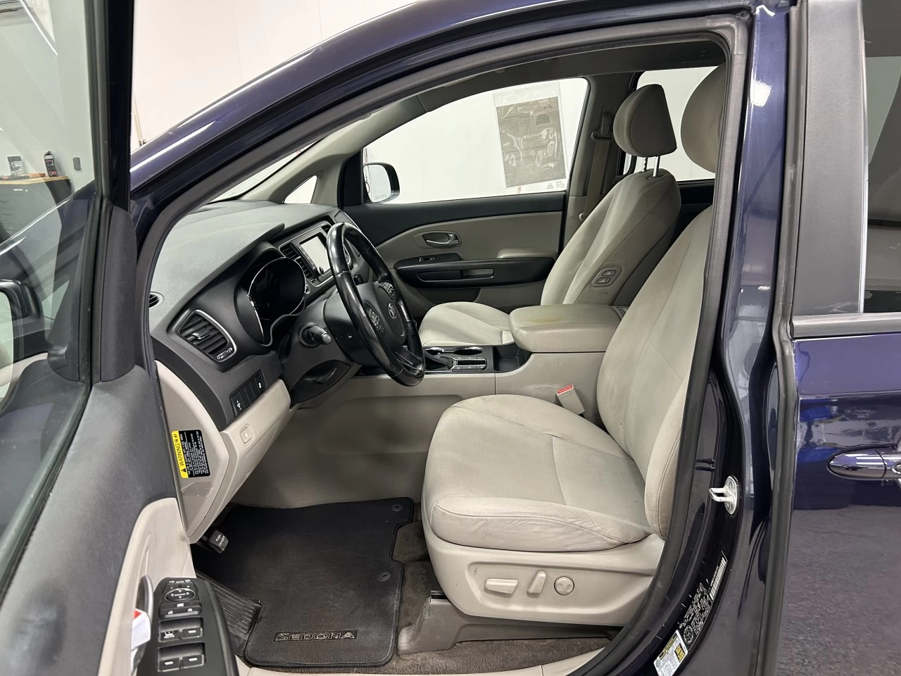 2020 Kia Sedona LX+ Main Image