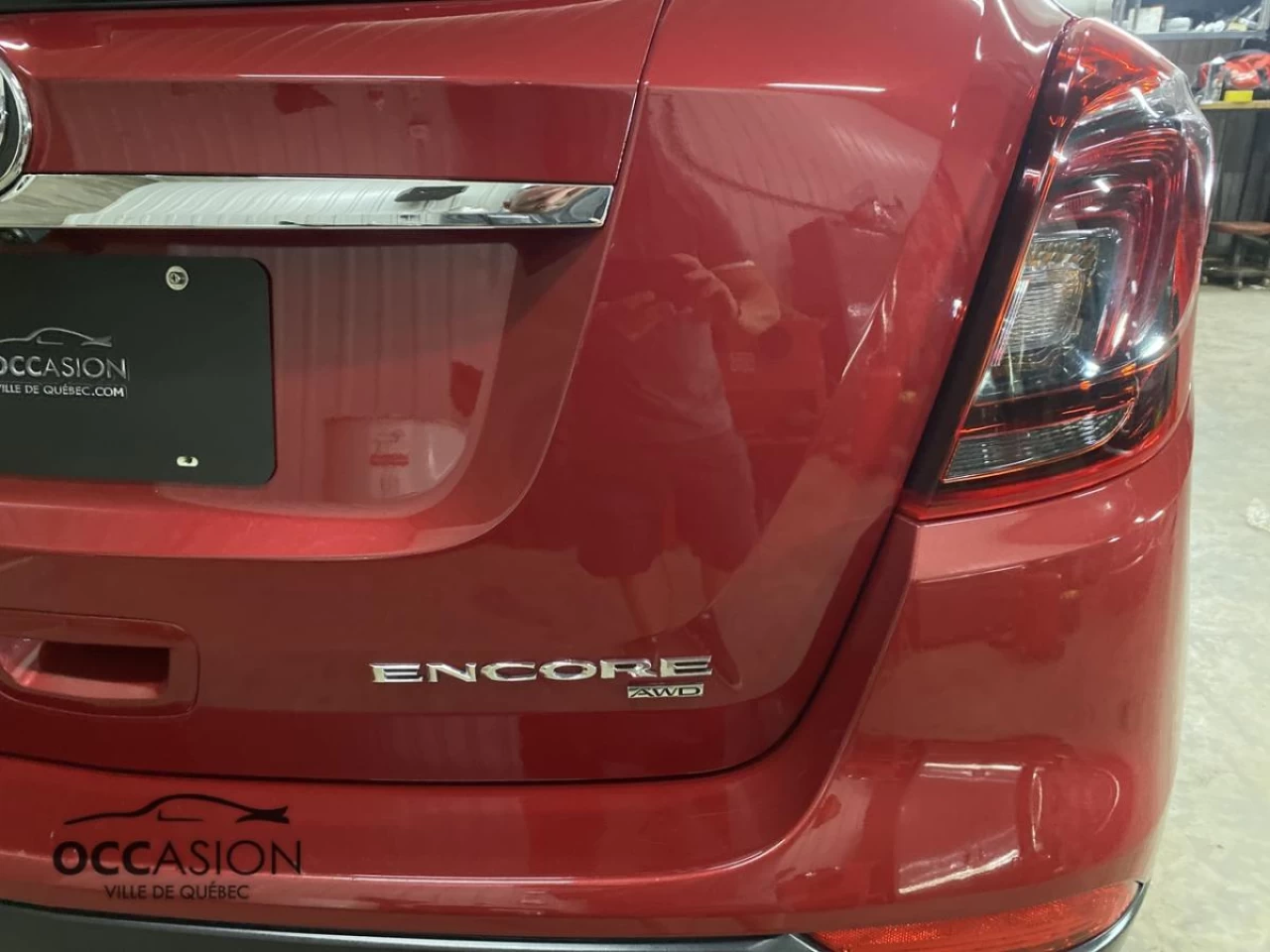 2017 Buick Encore Sport Touring AWD Image principale