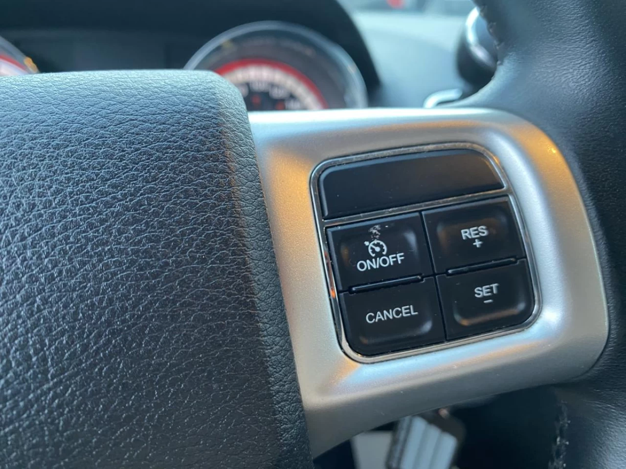 2016 Dodge Grand Caravan 4dr Wgn SXT Main Image