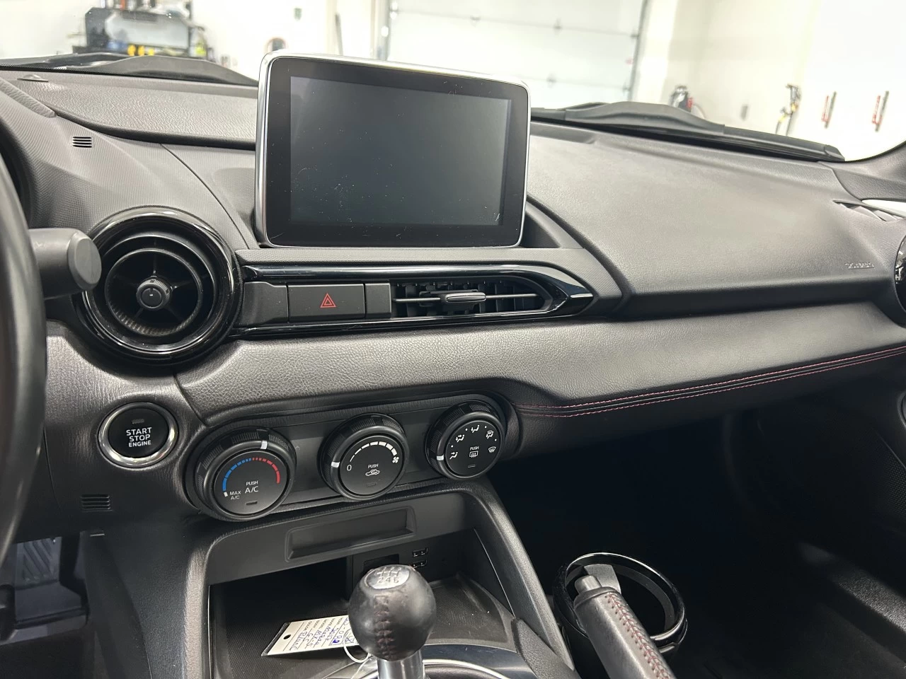 2017 Mazda MX-5 GS Image principale