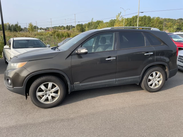 Kia Sorento LX 2012