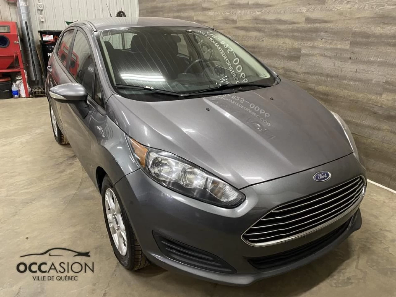 2014 Ford Fiesta 5dr HB SE Image principale