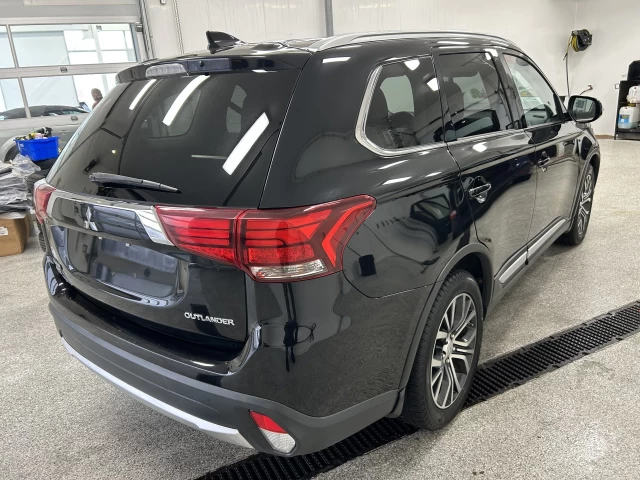 Mitsubishi Outlander GT 2017