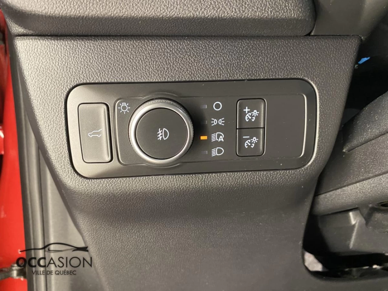 2020 Ford Escape SEL AWD Image principale