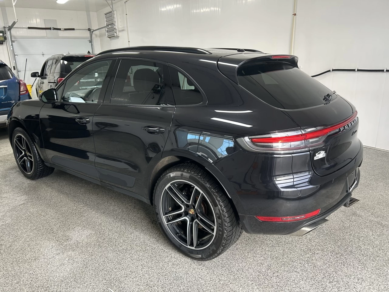 2021 Porsche Macan AWD Image principale