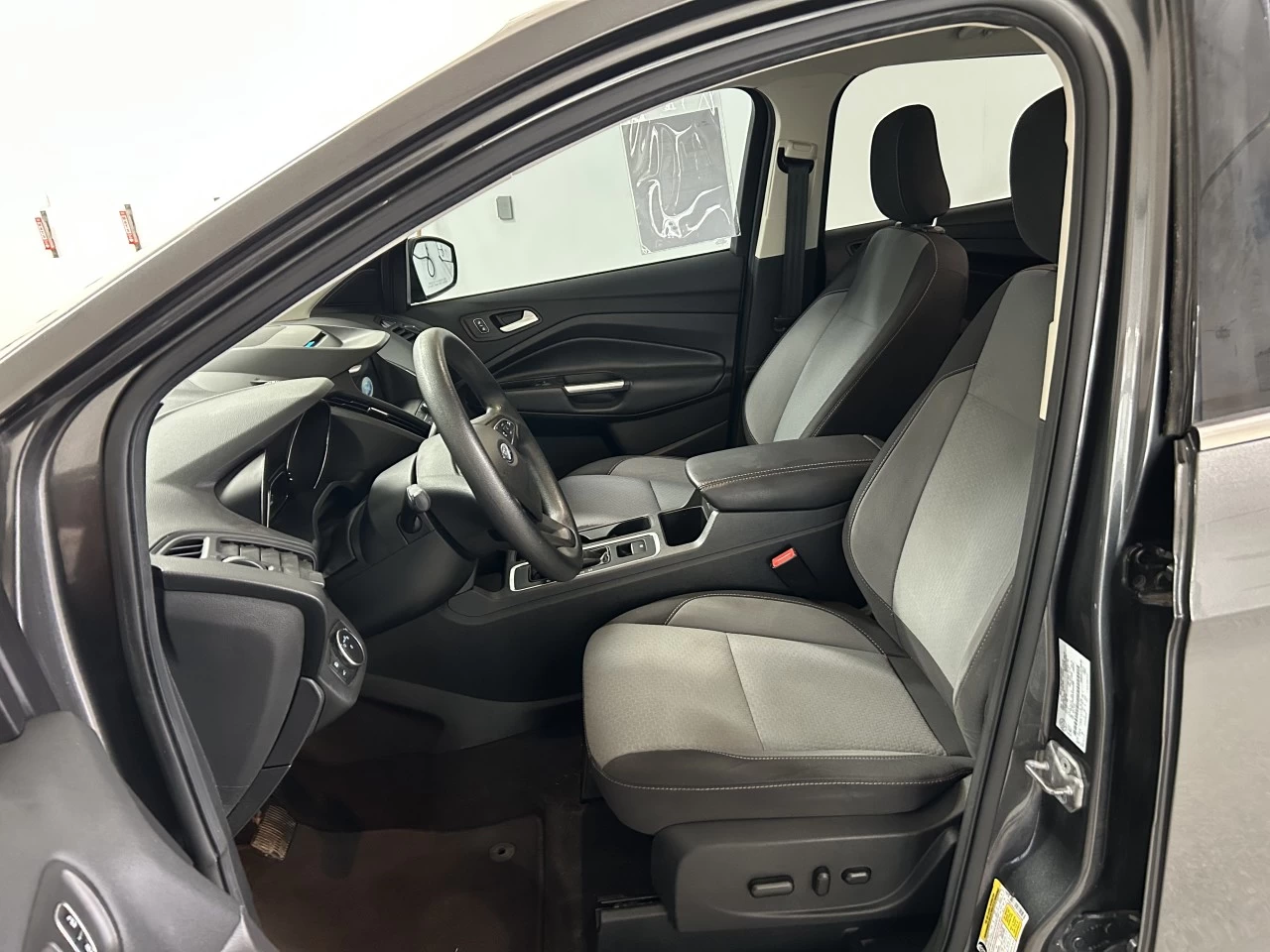 2018 Ford Escape SE Image principale