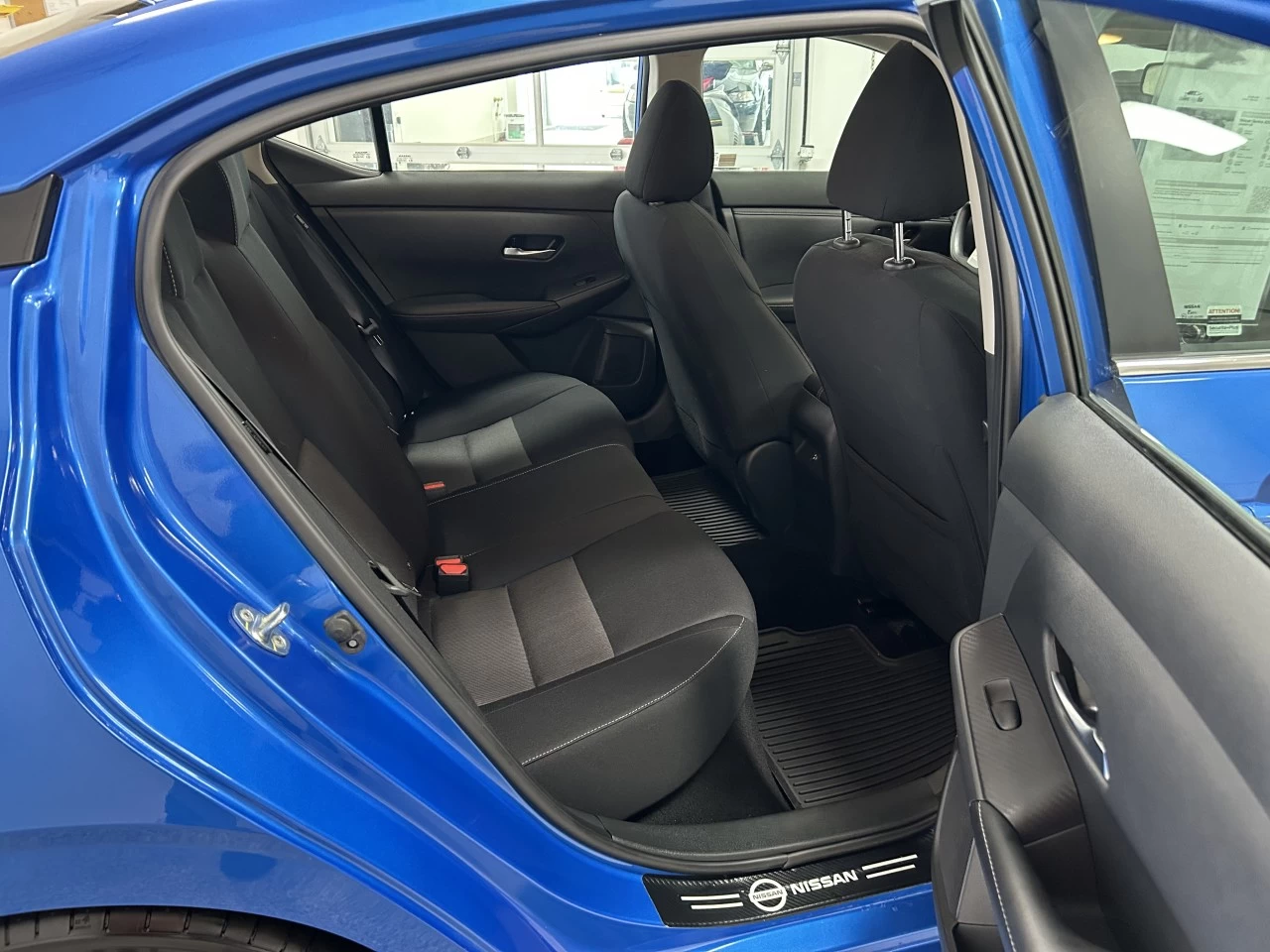 2023 Nissan Sentra SV Main Image
