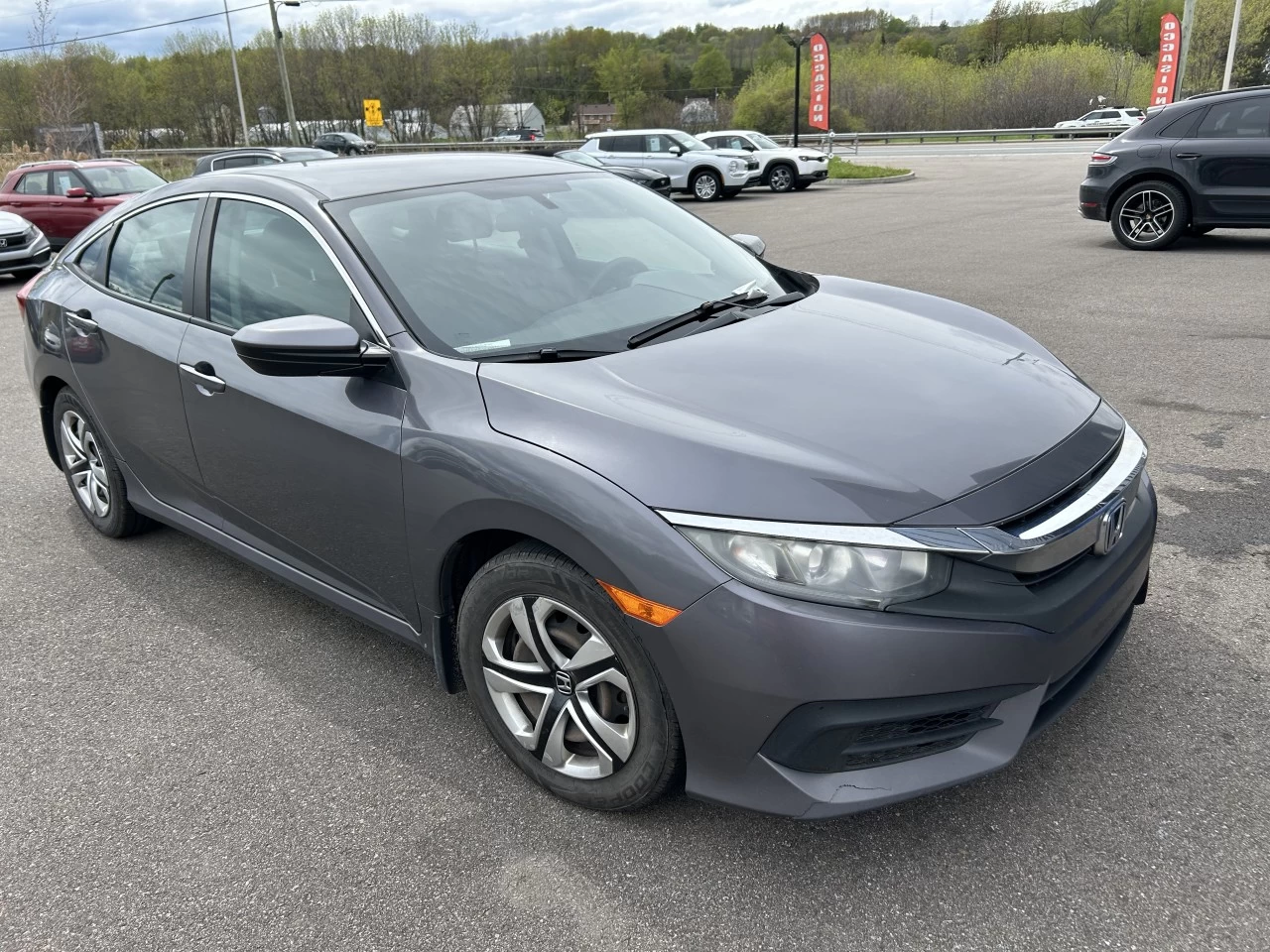 2016 Honda Civic Berline LX Image principale