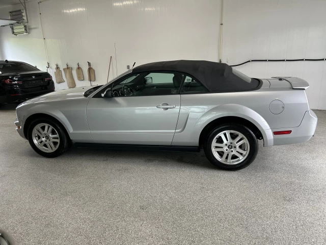 Ford Mustang 2dr Conv 2007