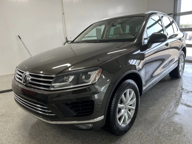 Volkswagen Touareg - 2016