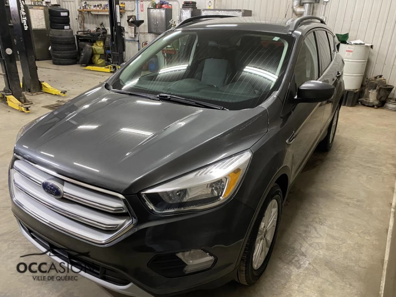 2018 Ford Escape SE 4WD Image principale