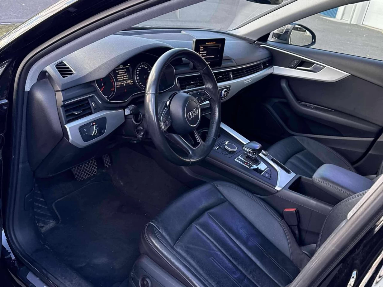 2018 Audi A4 2.0 TFSI quattro Komfort S tronic Image principale
