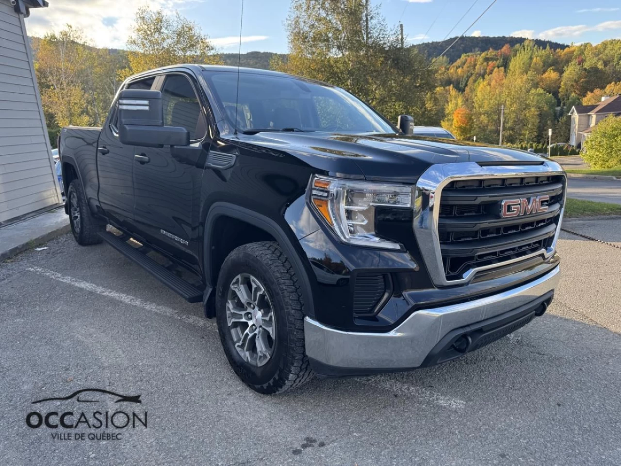 2021 GMC Sierra 1500 Crew Cab Short Box 4-Wheel Drive Main Image