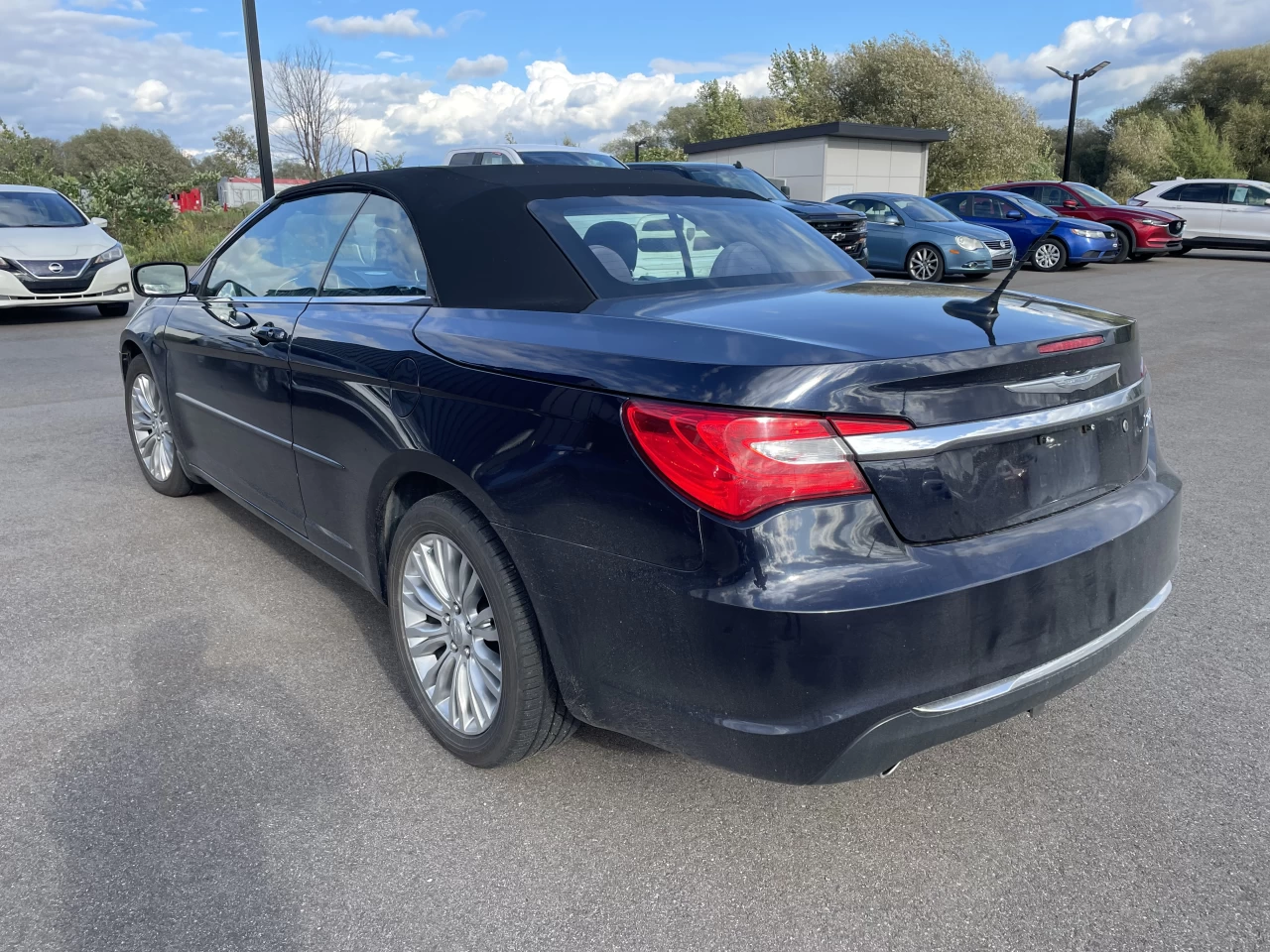 2012 Chrysler 200 Touring Image principale