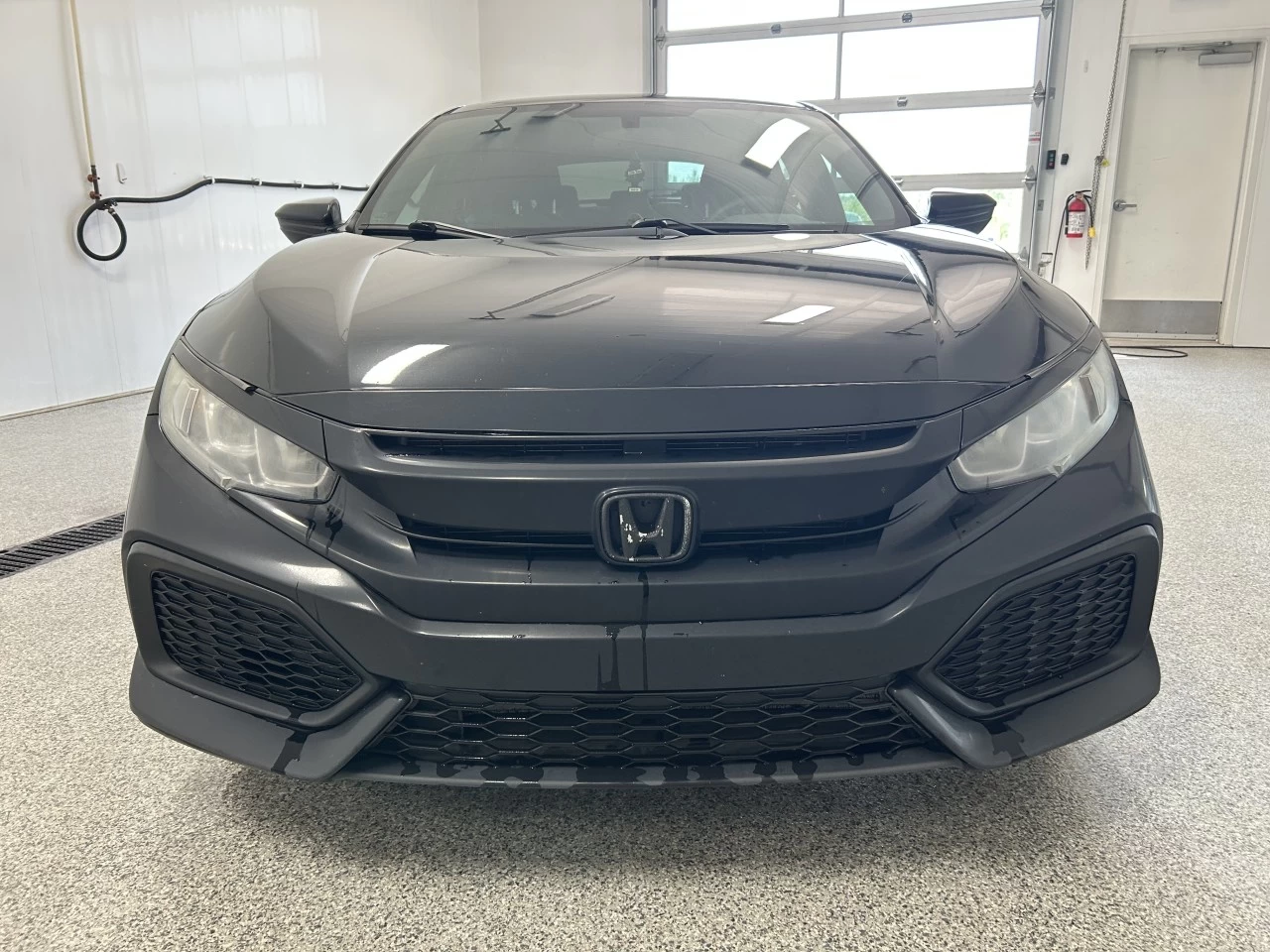 2017 Honda Civic Hayon LX Main Image